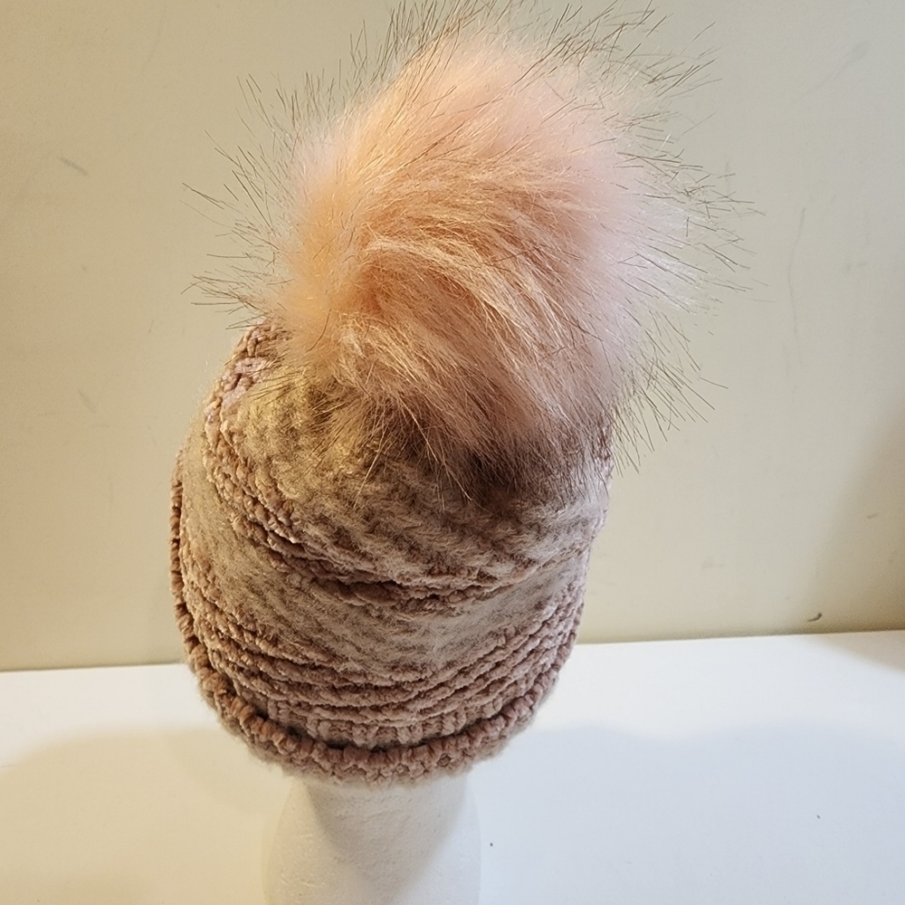Pom pom beannie Winter hat OS - Picture 3 of 7